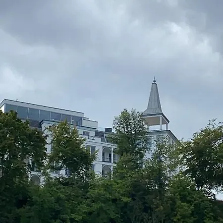 Viktoria Deluxe Direkter Meerblick 아파트 *