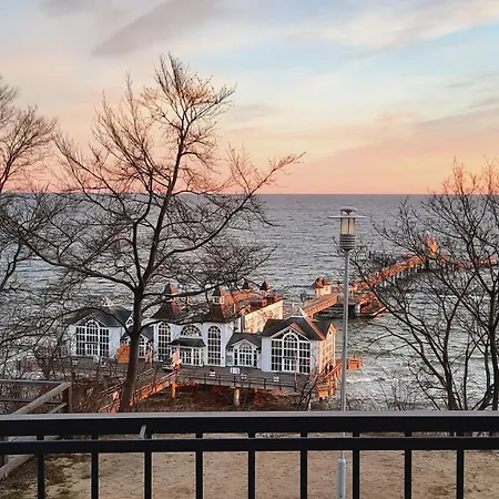 Viktoria Deluxe Direkter Meerblick 아파트